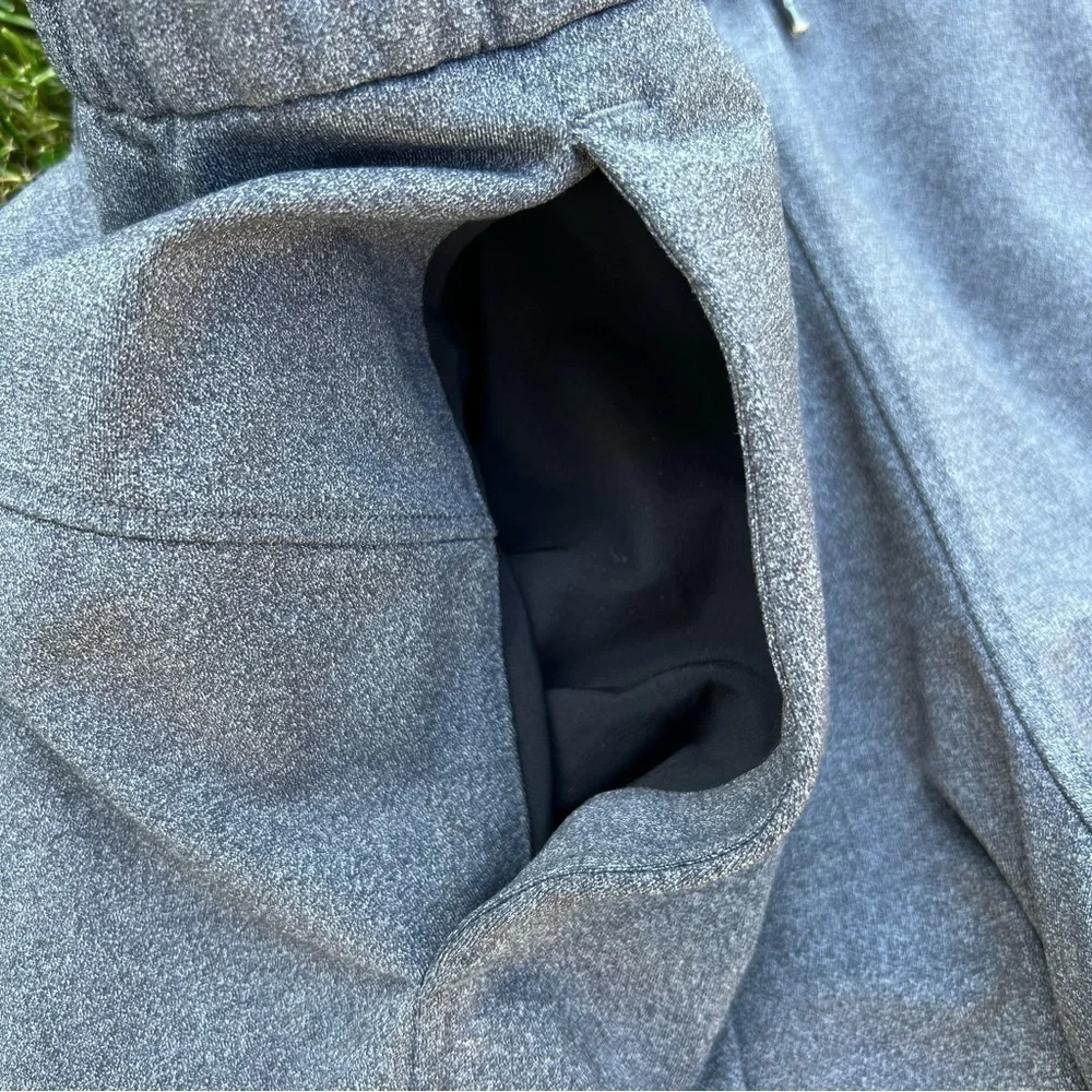 Lululemon On The Fly Pant 27” in Heathered Black | Size 8